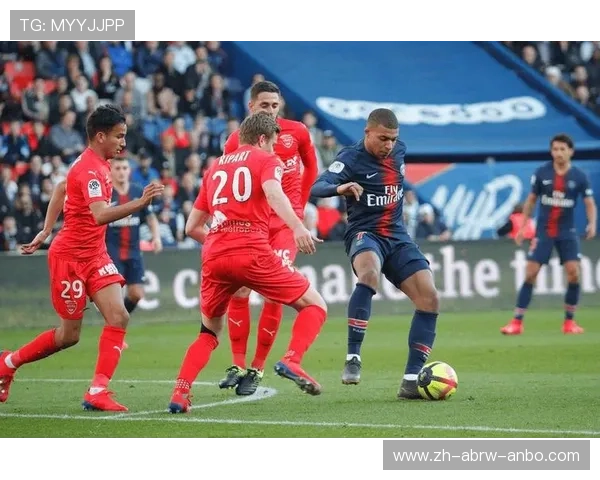 法甲进攻战术多样化探讨